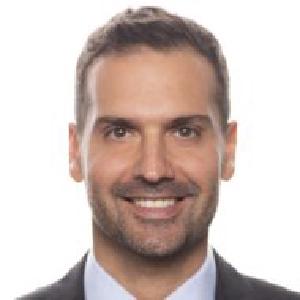 Dr. Alejandro Lanis